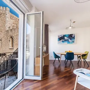 Castalia & Duomo Apartamento